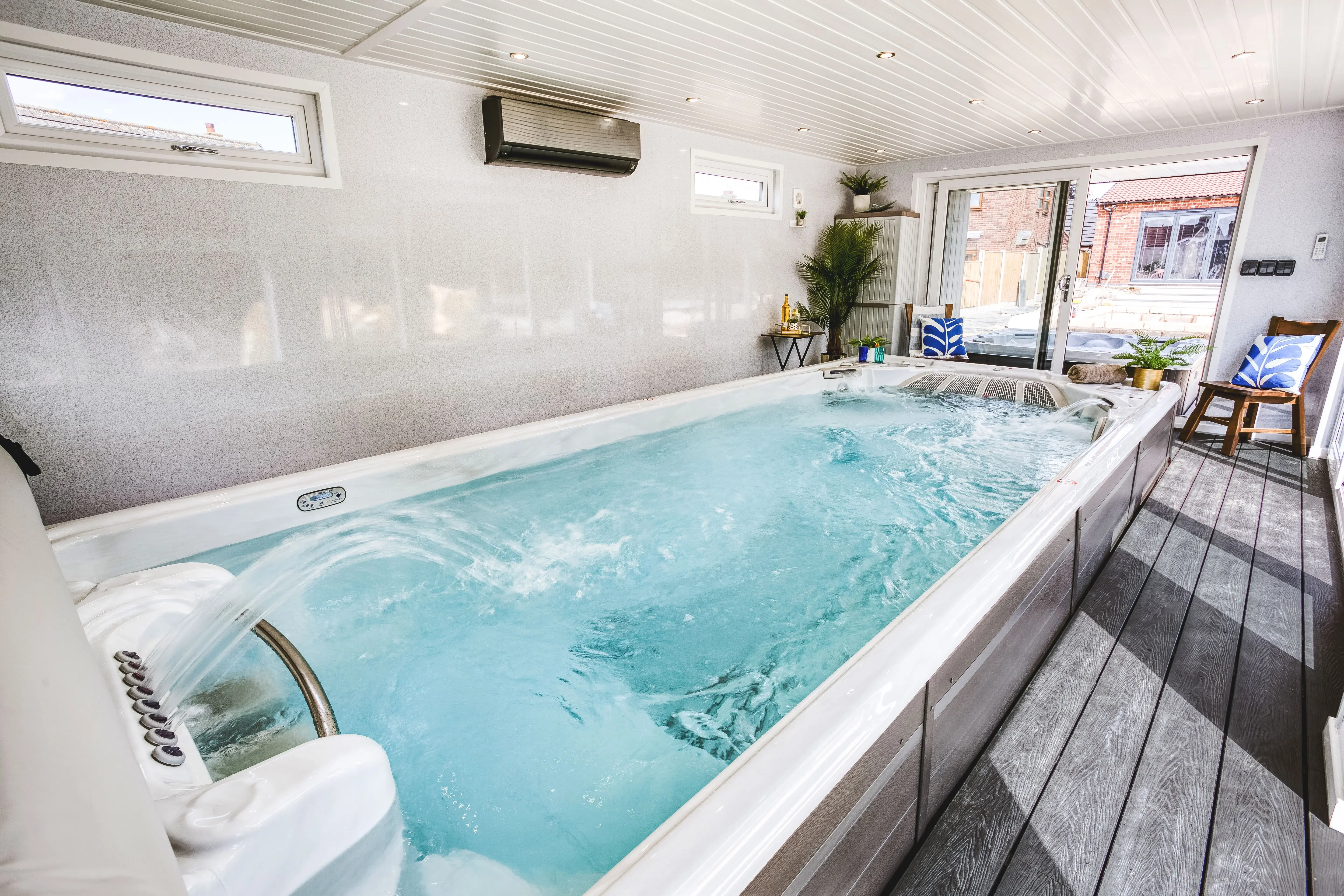 19FX Executive Trainer Swim Spa | Hot Tub Swim Spa Combo